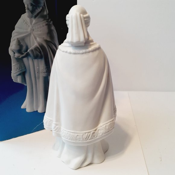 1982 Avon Nativity Collectibles THE MAGI BALTHASAR WISEMEN Porcelain Figure box - Picture 7 of 12
